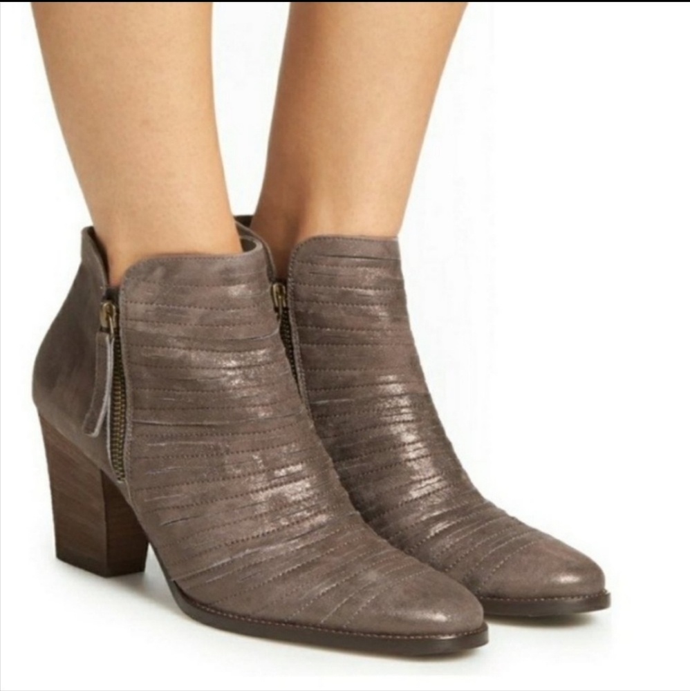 Paul Green Malibu Sliced Boots in Earth Metallic Leather